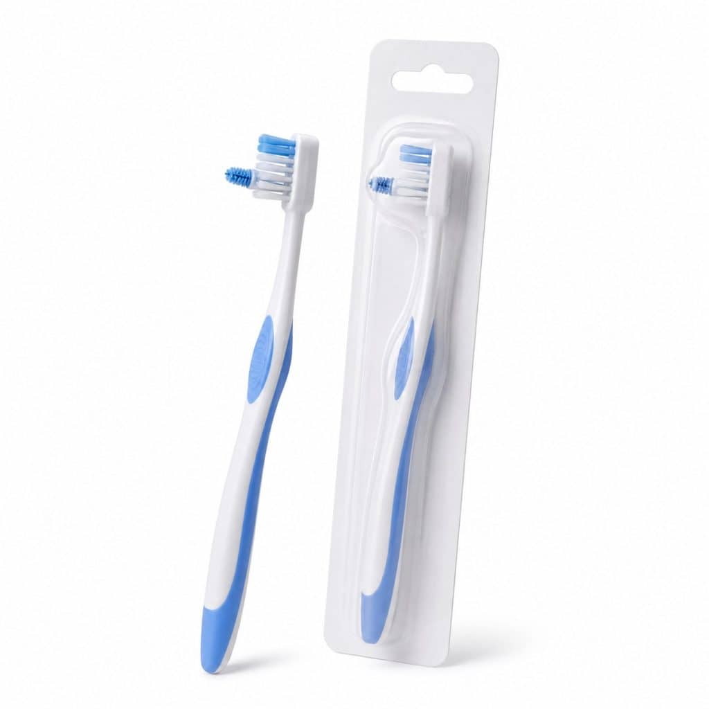 Brosse double tête pour appareil dentaire présentée seule