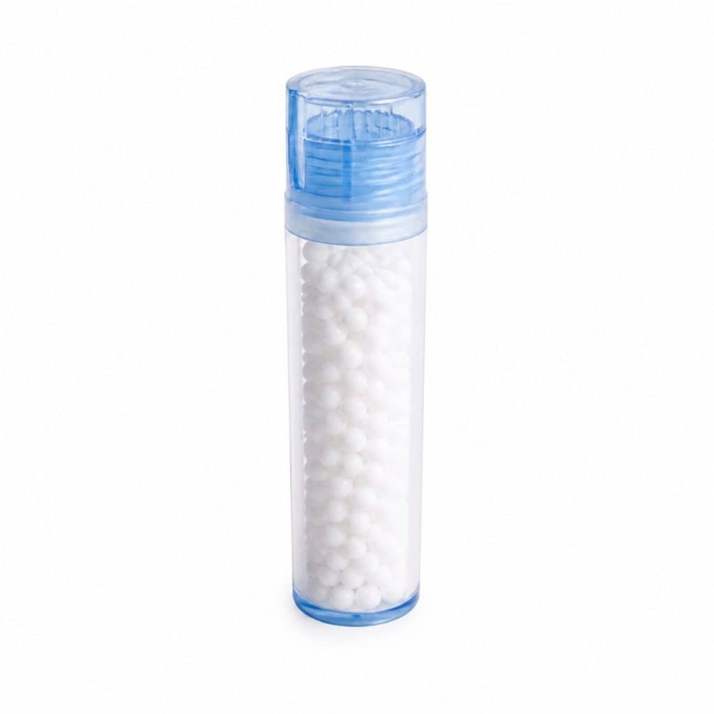 Tube de granules homéopathiques présenté seul